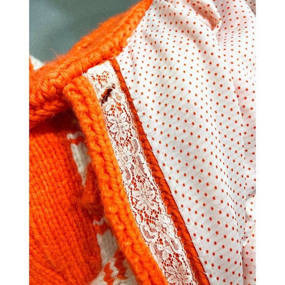 Vintage 1960/70s Handmade Long Sweater with Matching Beanie - Picture 8 of 10